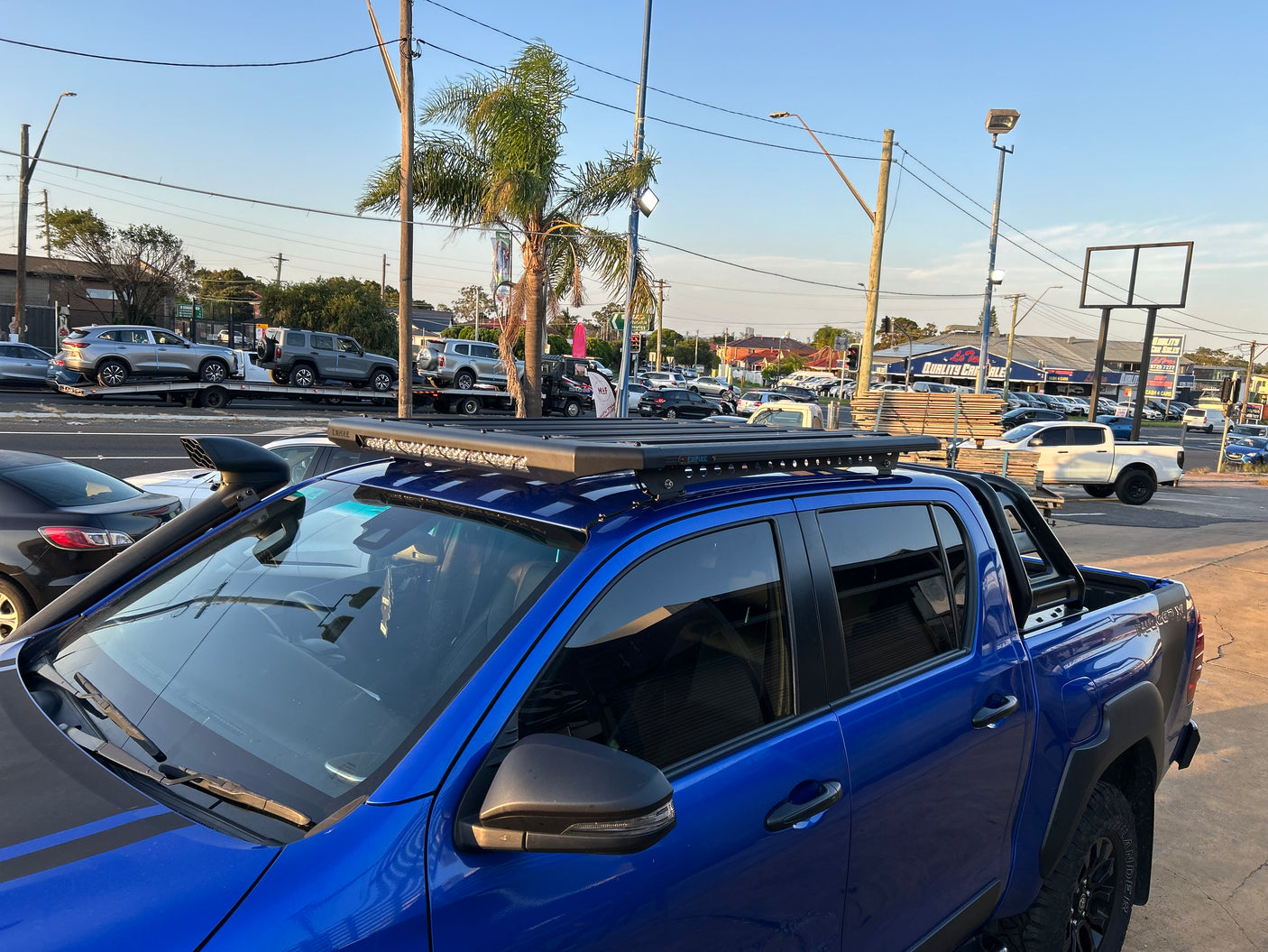 Roof Rack Platform EMP 1400x1250mm Aluminium In Built 28” LED Light Bar suit N80 Hilux 2015+